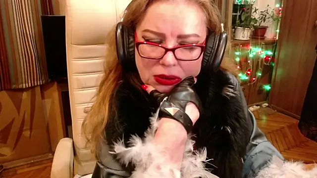 Miss Tress online show from May 2026 04:58:02 PM
