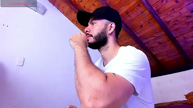 Snapshot of Tom_Bailey chatting on March 2026 12:45:02 PM Tom Bailey online show from March 2026 12:45:02 PM