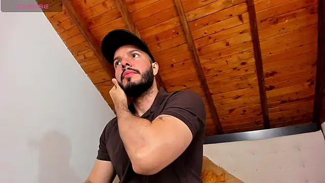 Snapshot of Tom_Bailey chatting on March 2026 12:55:02 PM Tom Bailey online show from March 2026 12:55:02 PM