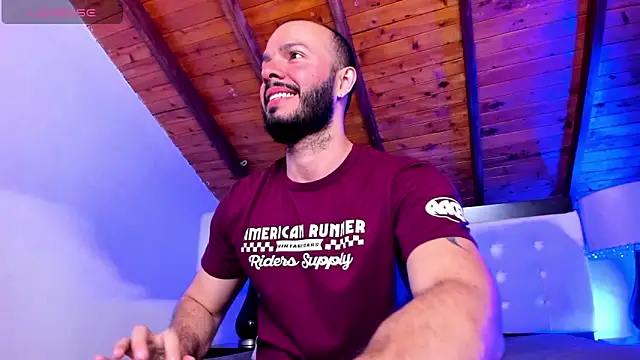 Snapshot of Tom_Bailey chatting on March 2026 12:52:01 PM Tom Bailey online show from March 2026 12:52:01 PM