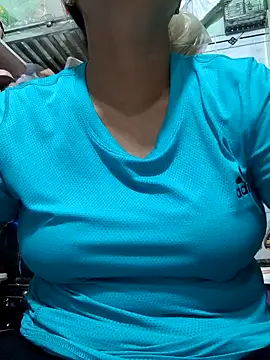 Lanyingxin18 online show from April 2026 01:52:02 PM
