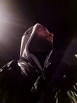 bearguy998 online show from March 2025 01:07:01 PM