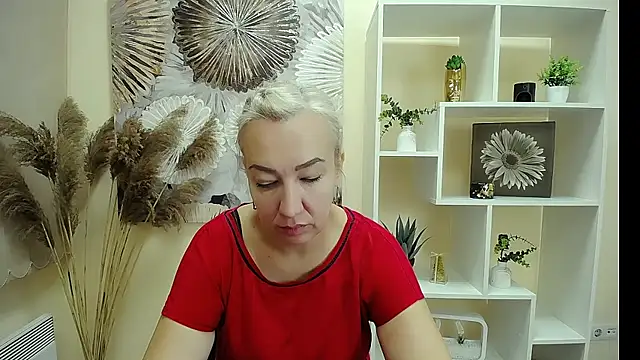 Snapshot of Amor_fati_ chatting on September 2025 10:47:01 AM Amor fati online show from September 2025 10:47:01 AM