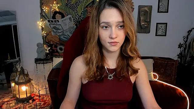Snapshot of LolaLemona chatting on December 2024 12:35:01 PM LolaLemona online show from December 2024 12:35:01 PM