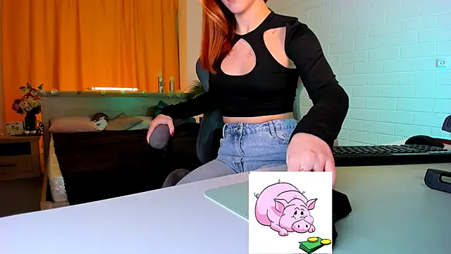 Snapshot of LolaLemona chatting on December 2024 03:31:02 PM LolaLemona online show from December 2024 03:31:02 PM