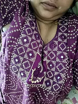 cuteyqueen online show from October 2025 01:37:01 AM