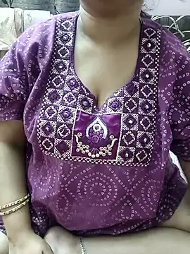 cuteyqueen online show from March 2026 02:57:01 PM