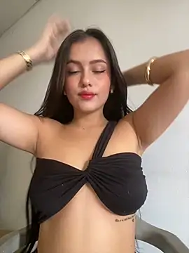 AbbyMillerrr online show from May 2026 02:33:02 PM