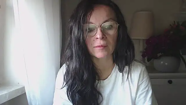 HelenLuxx online show from October 2025 06:14:02 AM