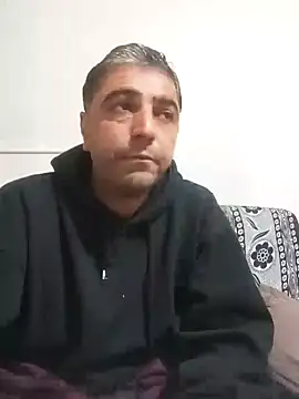 Muratcanik44 online show from March 2026 10:38:02 PM