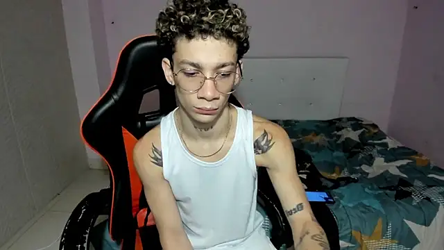 mateodeamjo online show from October 2025 08:13:01 AM