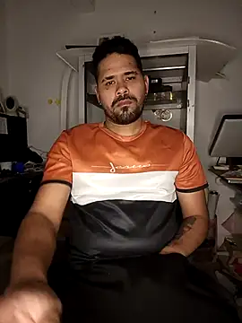 Snapshot of Joselatino23 chatting on November 2025 06:01:01 AM Joselatino23 online show from November 2025 06:01:01 AM