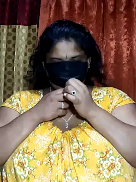 Snapshot of Dusto_Meye chatting on December 2024 06:28:01 PM Dusto Meye online show from December 2024 06:28:01 PM