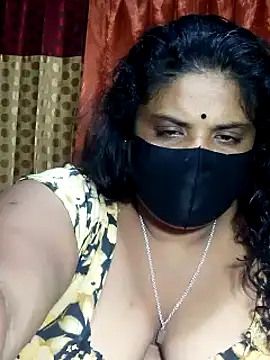 Snapshot of Dusto_Meye chatting on December 2024 01:38:02 PM Dusto Meye online show from December 2024 01:38:02 PM