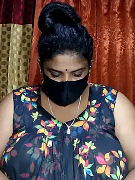 Snapshot of Dusto_Meye chatting on March 2025 04:01:01 PM Dusto Meye online show from March 2025 04:01:01 PM