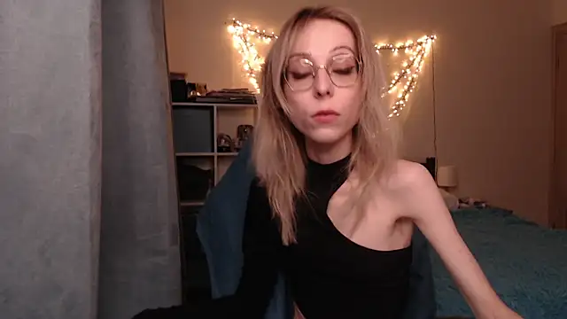Snapshot of amber_quell_here chatting on February 2025 03:19:02 PM amber quell here online show from February 2025 03:19:02 PM