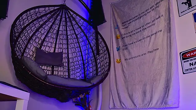 Snapshot of AriaVoss chatting on February 2026 09:24:02 PM AriaVoss online show from February 2026 09:24:02 PM