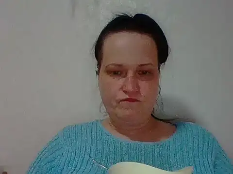  squirty cum lady  online show from February 2025 04:04:01 PM