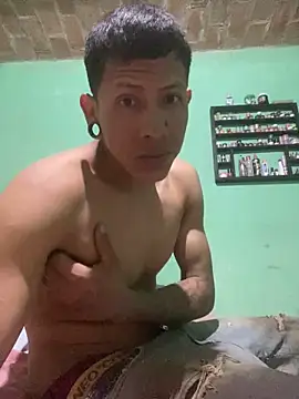 Snapshot of nowex18 chatting on November 2025 01:55:01 AM nowex18 online show from November 2025 01:55:01 AM