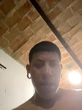 Snapshot of nowex18 chatting on November 2025 01:26:02 AM nowex18 online show from November 2025 01:26:02 AM