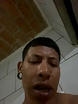 Snapshot of nowex18 chatting on November 2025 01:38:01 AM nowex18 online show from November 2025 01:38:01 AM