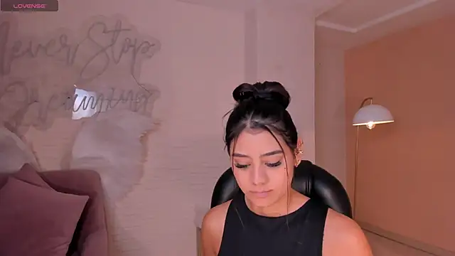 AllyJensen online show from February 2025 06:55:02 PM