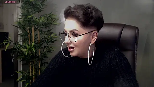 BustyAllyy online show from February 2025 12:30:01 AM