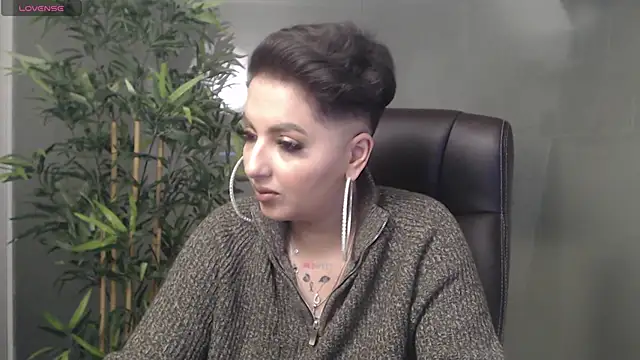 BustyAllyy online show from February 2025 01:56:01 AM