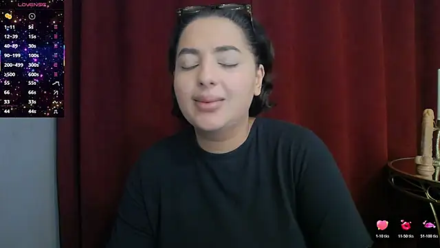 BustyAllyy online show from December 2025 06:27:02 PM