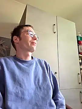 Snapshot of Schnubby1 chatting on March 2025 03:47:02 PM Schnubby1 online show from March 2025 03:47:02 PM