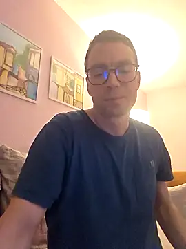 Snapshot of Schnubby1 chatting on February 2026 04:58:02 PM Schnubby1 online show from February 2026 04:58:02 PM