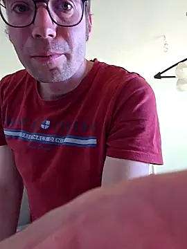 Schnubby1 online show from April 2026 12:54:01 PM