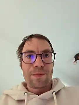 Schnubby1 online show from April 2026 03:16:02 PM