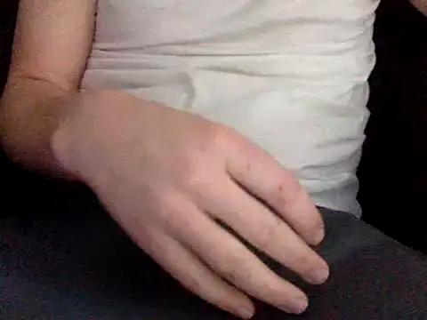 Snapshot of Kink_Master_Daddy chatting on March 2025 03:18:02 AM Kink Master Daddy online show from March 2025 03:18:02 AM