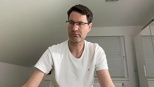 zxzx cam1 online show from March 2026 04:53:02 PM