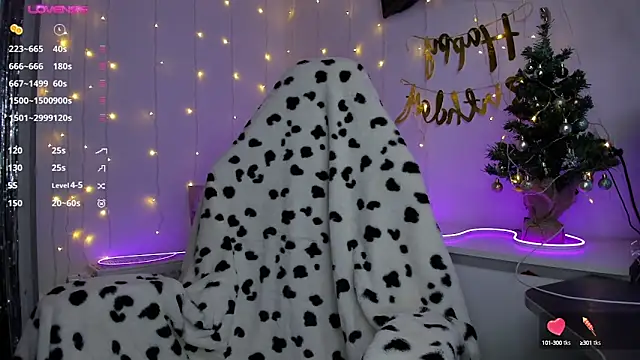 HANNA MONTANAS online show from December 2024 01:14:01 PM