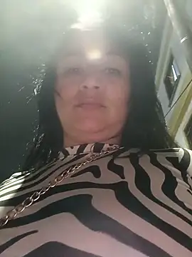Snapshot of alondraabrown chatting on June 2026 02:03:01 AM alondraabrown online show from June 2026 02:03:01 AM