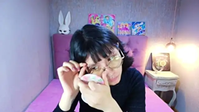 charlottemoonxz online show from June 2026 05:45:01 PM