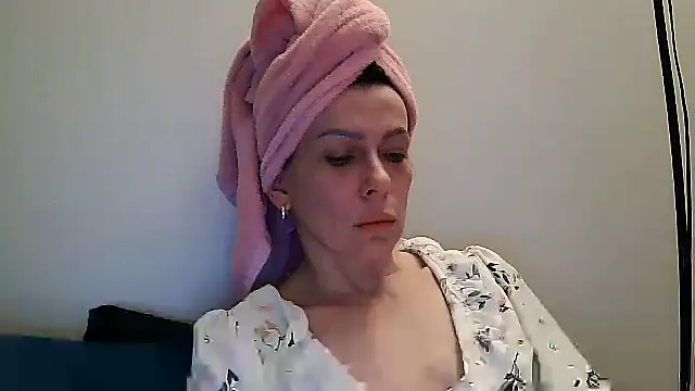 Snapshot of anechka1 chatting on March 2026 11:43:02 PM anechka1 online show from March 2026 11:43:02 PM