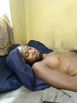 Snapshot of Stallion100 chatting on December 2024 09:28:02 AM Stallion100 online show from December 2024 09:28:02 AM