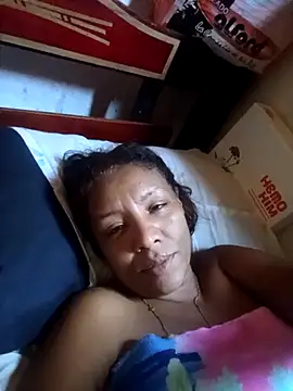 Snapshot of Surreyaa chatting on November 2025 01:46:01 PM Surreyaa online show from November 2025 01:46:01 PM