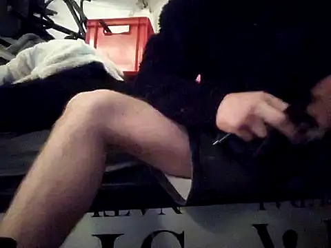 Snapshot of 0815lukas2024 chatting on December 2024 09:41:02 PM 0815lukas2024 online show from December 2024 09:41:02 PM