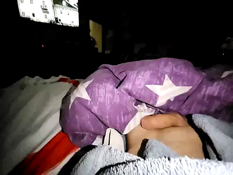 Snapshot of 0815lukas2024 chatting on December 2024 03:05:02 AM 0815lukas2024 online show from December 2024 03:05:02 AM