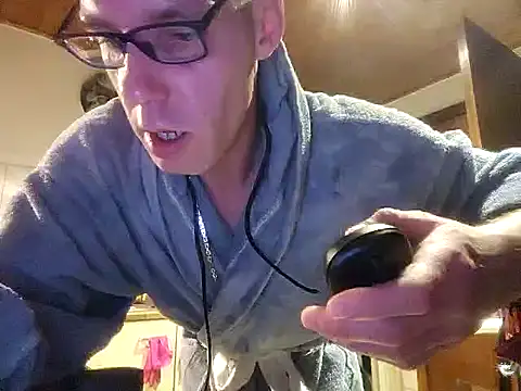 Snapshot of 0815lukas2024 chatting on January 2025 10:49:02 PM 0815lukas2024 online show from January 2025 10:49:02 PM