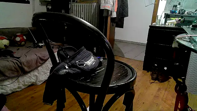 Snapshot of 0815lukas2024 chatting on September 2025 12:58:02 AM 0815lukas2024 online show from September 2025 12:58:02 AM