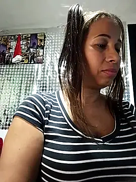 Snapshot of CaroMasha chatting on March 2025 11:31:01 PM CaroMasha online show from March 2025 11:31:01 PM