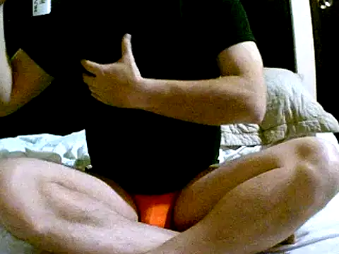 Snapshot of pollarikaaa chatting on December 2024 08:20:02 AM pollarikaaa online show from December 2024 08:20:02 AM