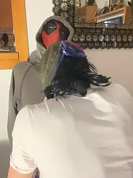 Kamaleonix online show from April 2026 04:27:01 PM