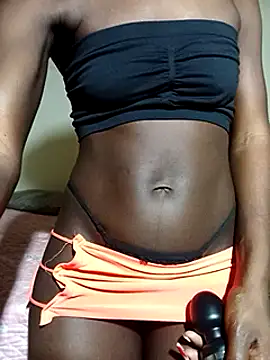 Snapshot of julietunderwoood chatting on March 2025 12:52:01 PM julietunderwoood online show from March 2025 12:52:01 PM