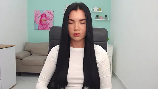 MadisonGomes online show from December 2024 12:27:01 PM